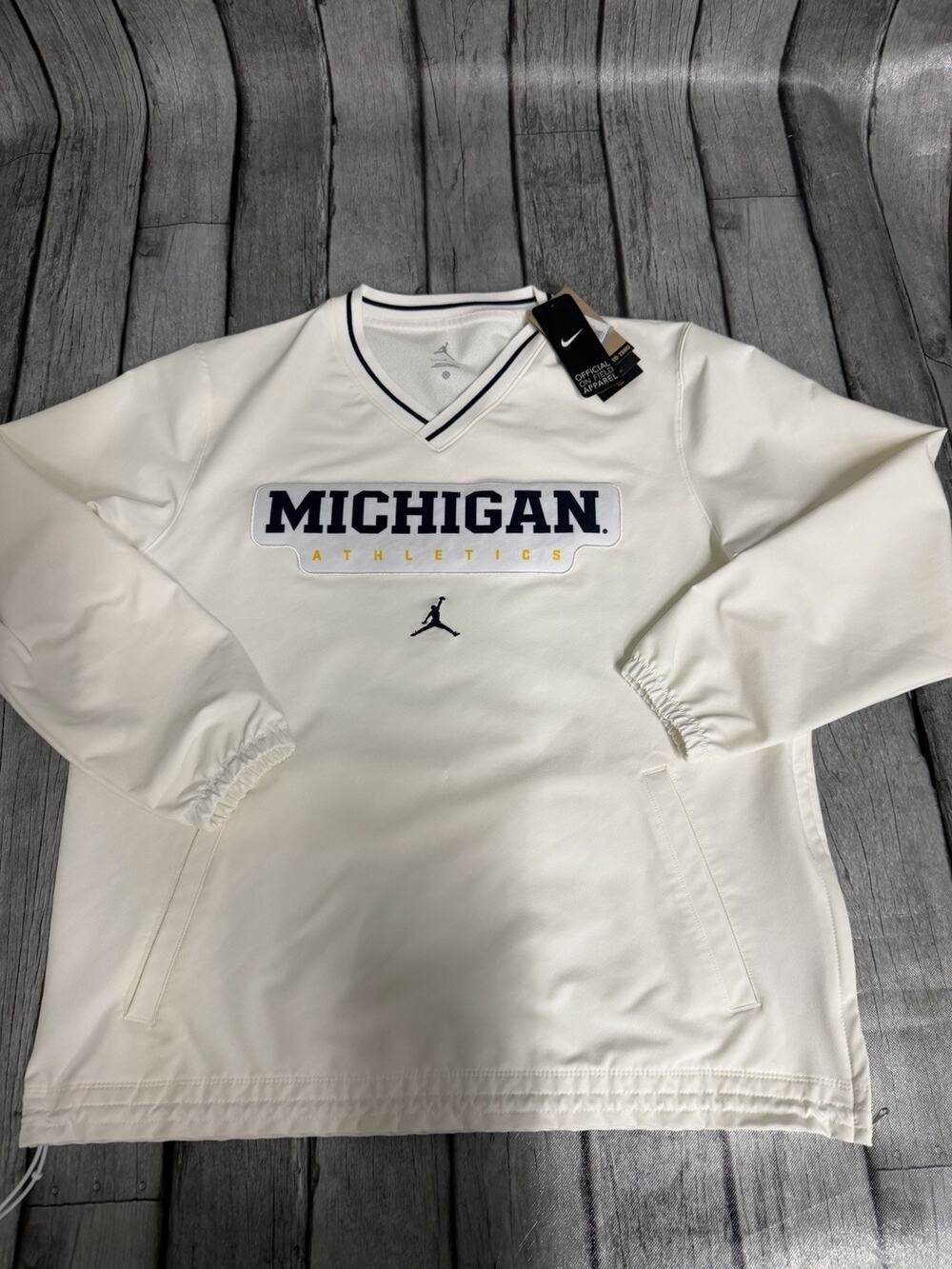 NWT Men’s Nike Jordan Michigan Wolverines Sideline Jacket Sz Large Repel Loose